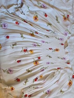 American Eagle Outfitters White Floral Smocked Blouse